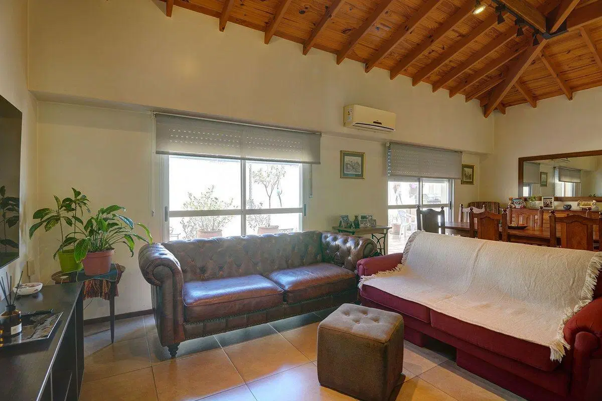 VENTA PH 4 AMBIENTES CON QUINCHO CIUDADELA NORTE 8
