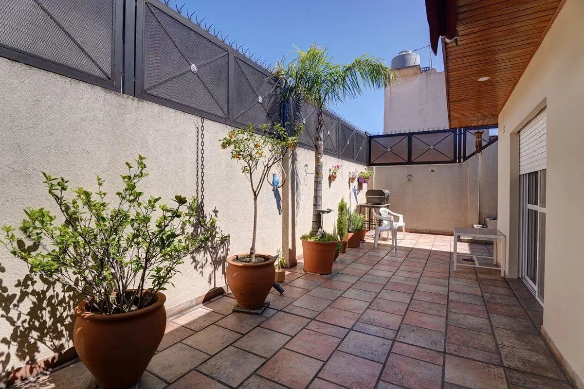 VENTA PH 4 AMBIENTES CON QUINCHO CIUDADELA NORTE 4