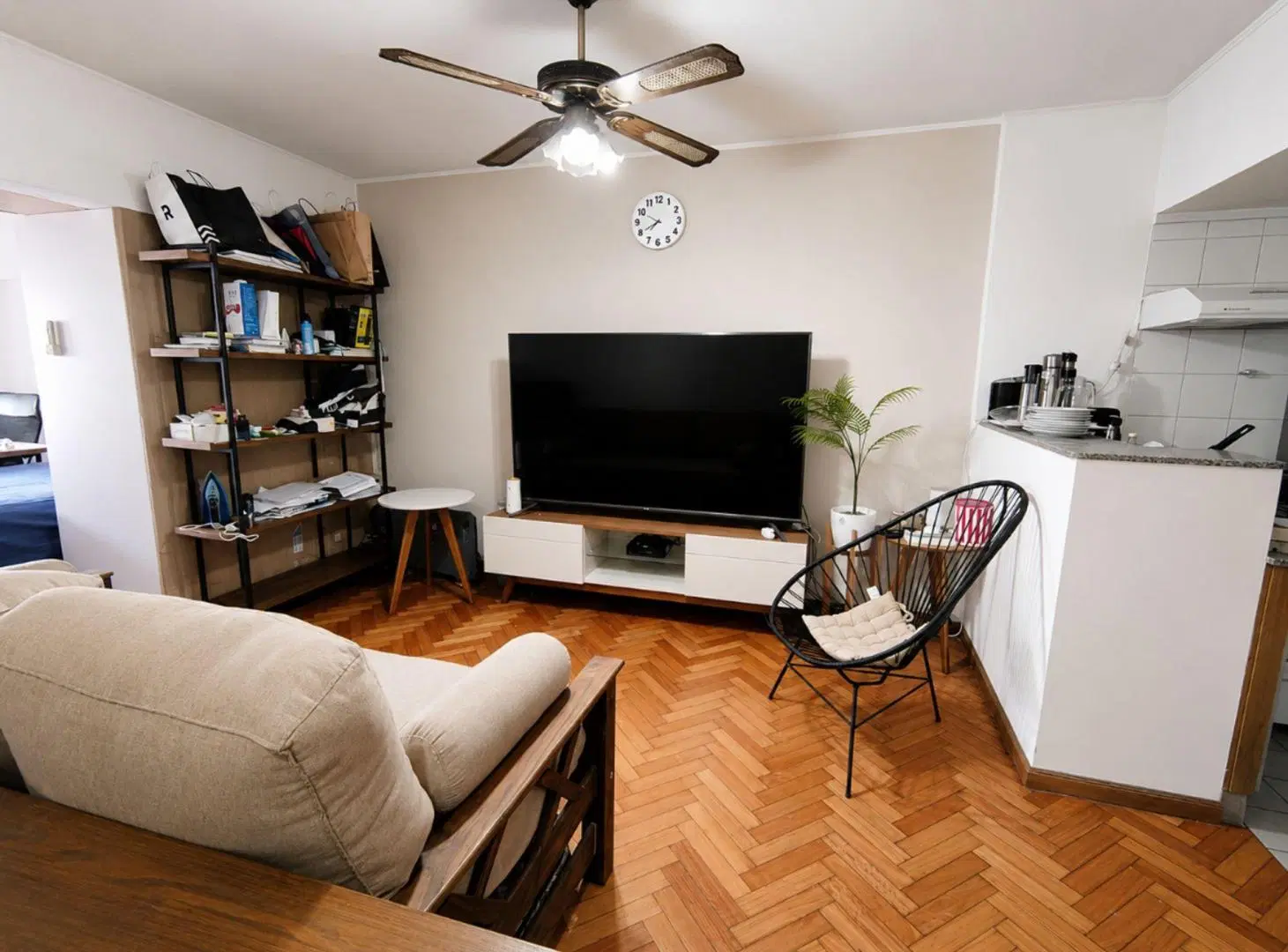 DEPARTAMENTO 1 AMB DIVIDIDO VENTA BALCÓN EN FLORES 3