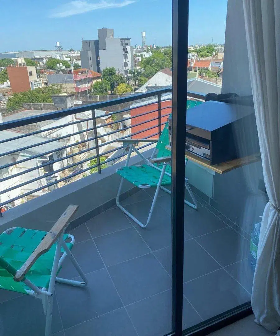 DEPTO 2 AMB EN VENTA CASEROS - NUEVO CON BALCON 5