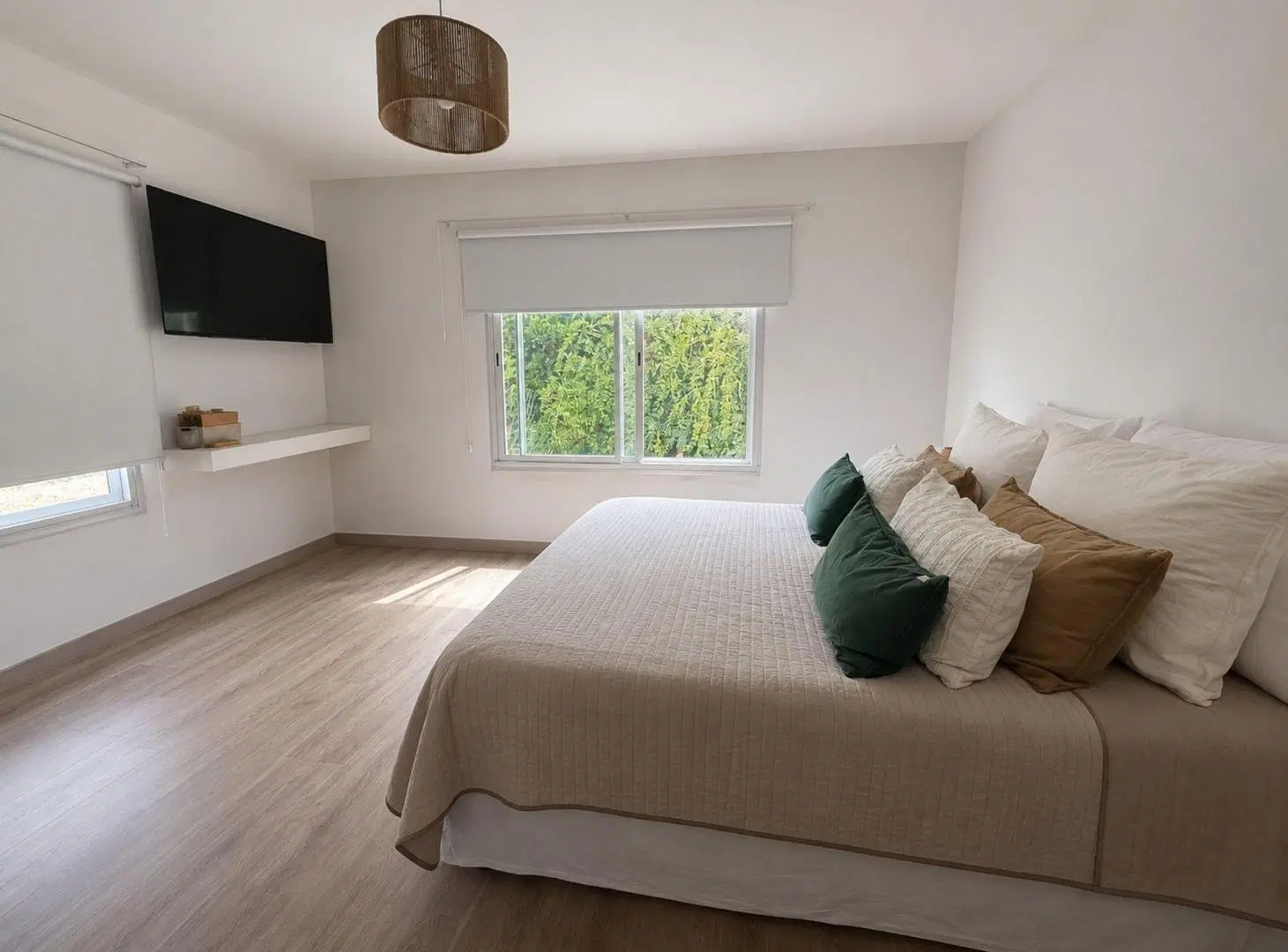 VENTA CASA BARRIO SAN MATIAS CON PILETA  LUMINOSA 3