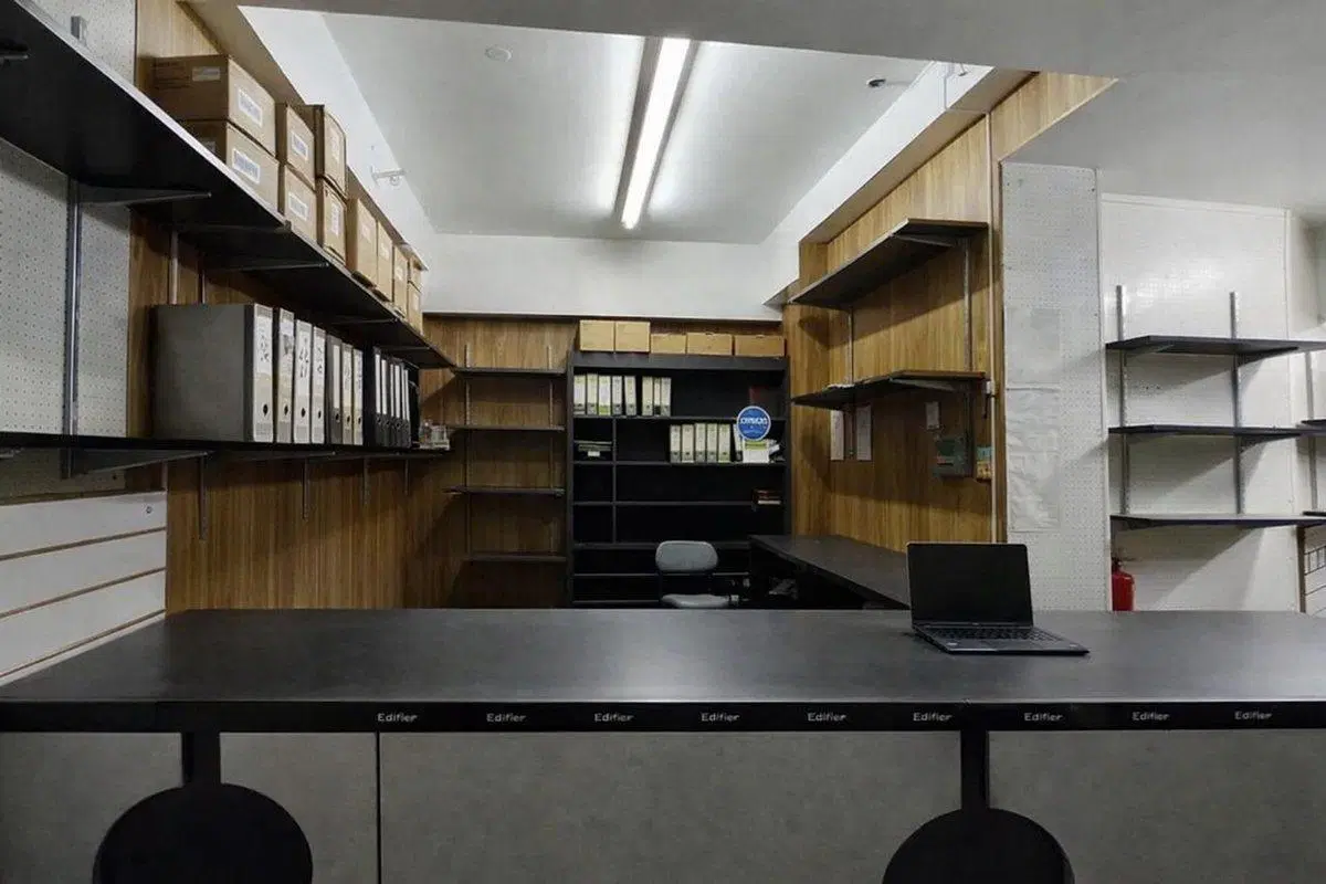 Venta local 80 m² Galería Los Andes Belgrano 3