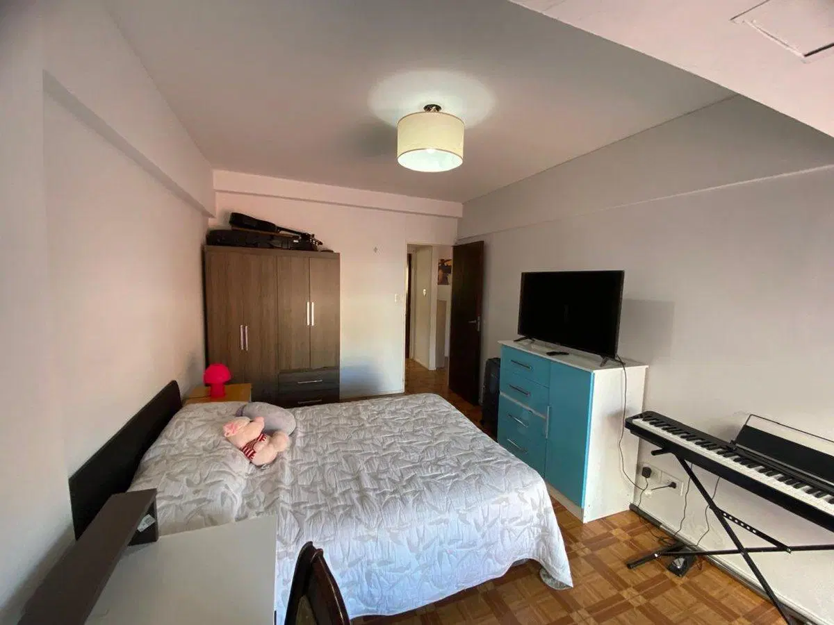 VENTA DPTO 3 AMB  EN CABALLITO CON PATIO Y COCHERA 4