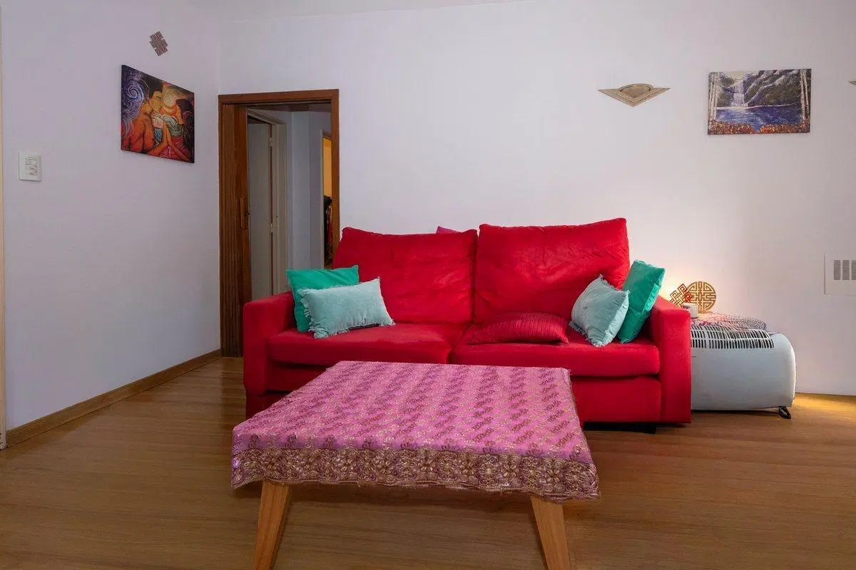 Venta depto 4 amb, dep. servicio, balcon. Almagro 4