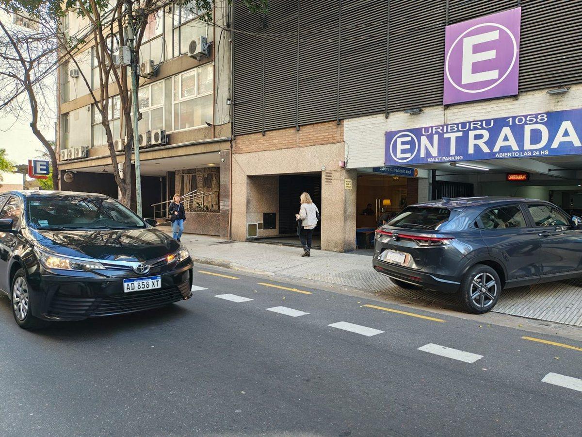 VENTA COCHERA EN RECOLETA OPORTUNIDAD!