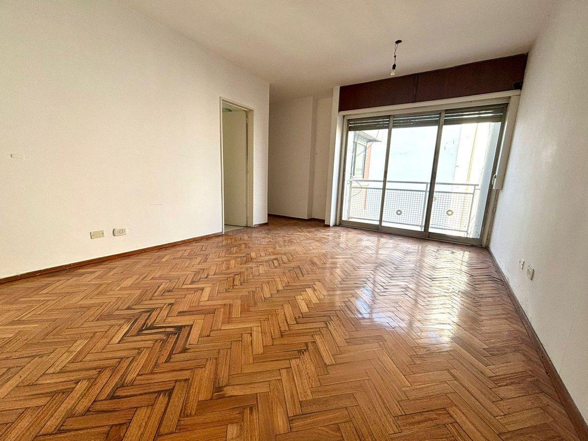Venta departamento 3 amb. Liniers Baulera Luminoso