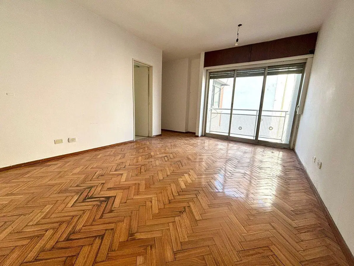 Venta departamento 3 amb. Liniers Baulera Luminoso 2