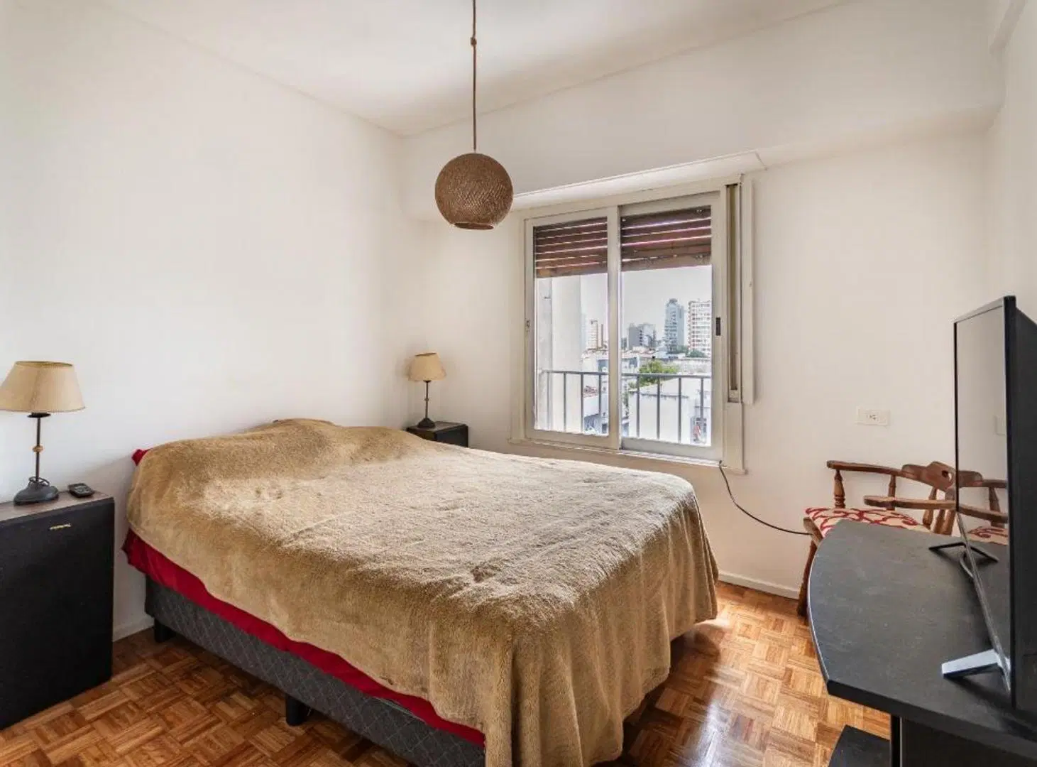 DEPARTAMENTO 3 AMBIENTES. GORRIT 163. LASLOMITAS 5