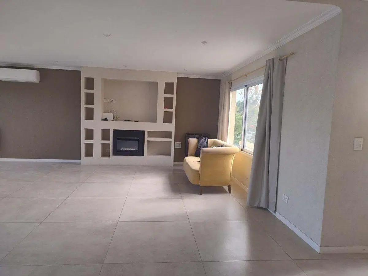Casa 6 ambientes en venta en EL CANTON con pileta 5