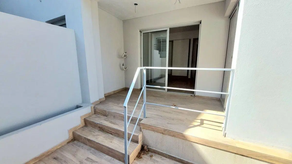 VENTA DPTO DUPLEX VILLA MITRE 2 AMB ESTRENAR PATIO 3