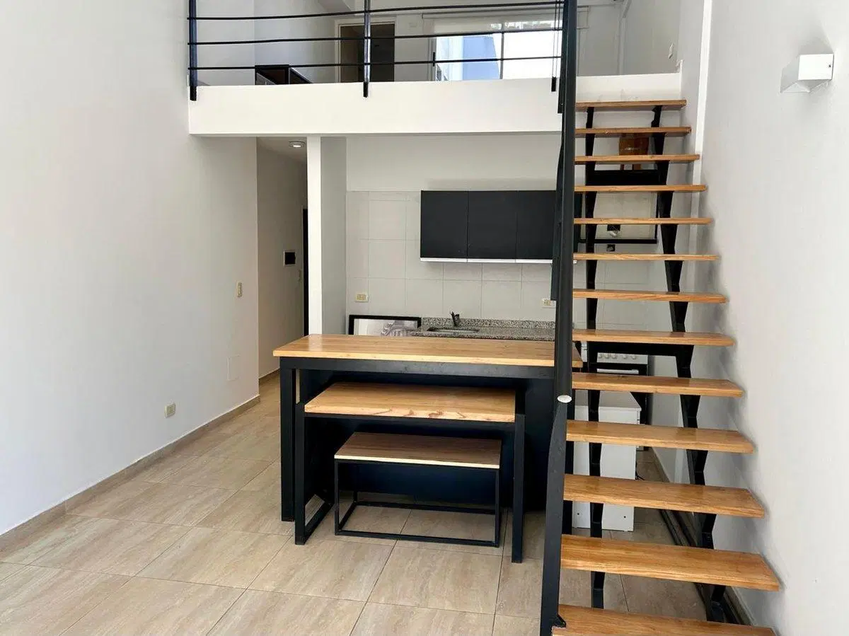 VENTA 3 AMB 2 BAÑOS DUPLEX  / FRENTE BALVANERA 5