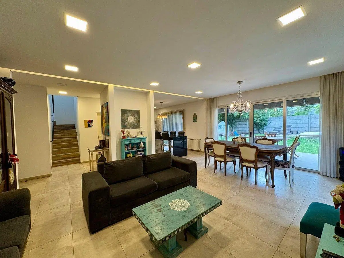 Venta casa Rincón de Leloir Jacuzzi Seguridad Prem 3