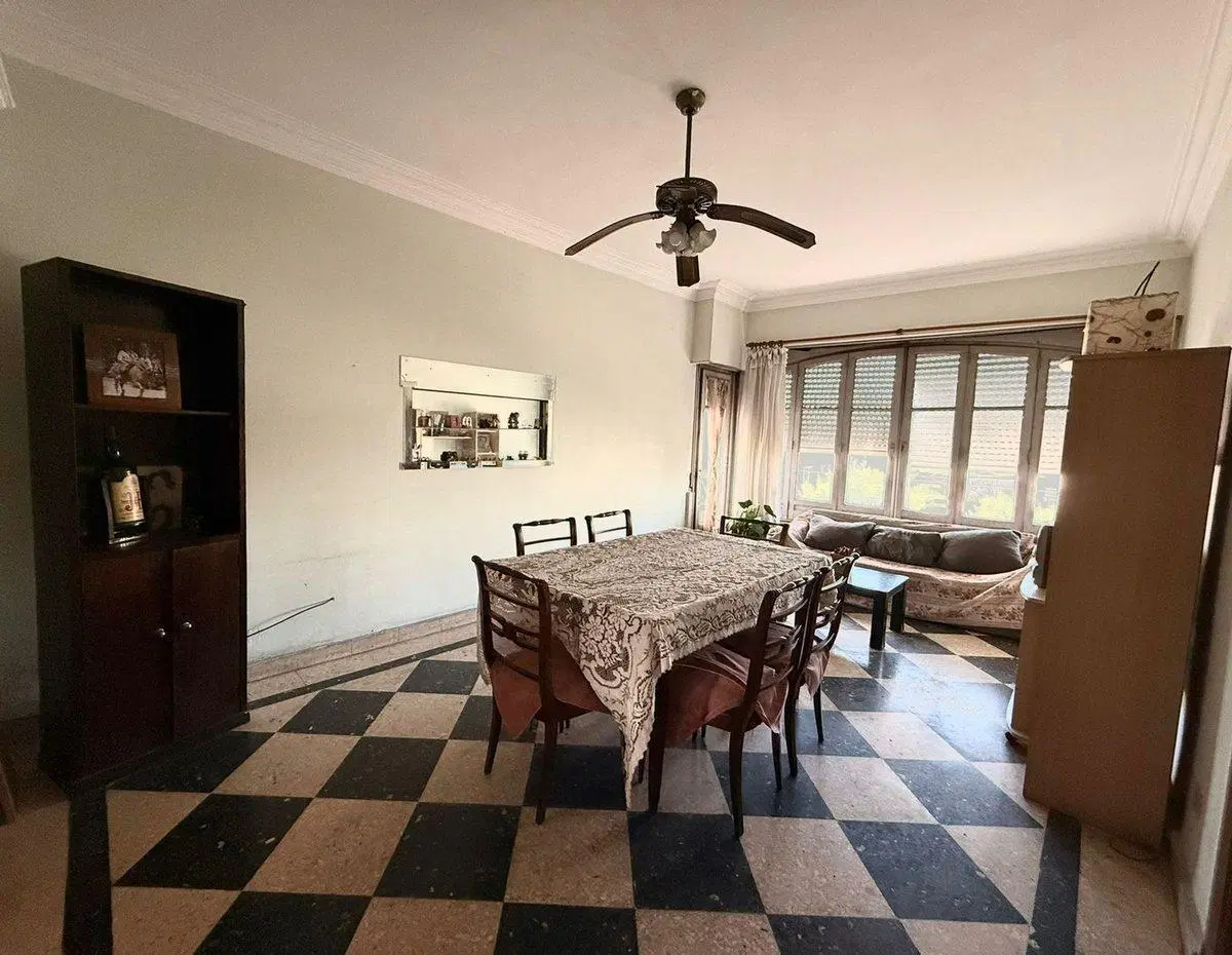 VENTA PH 4 AMB 2DO PISO POR ESCALERA RAMOS MEJIA 5