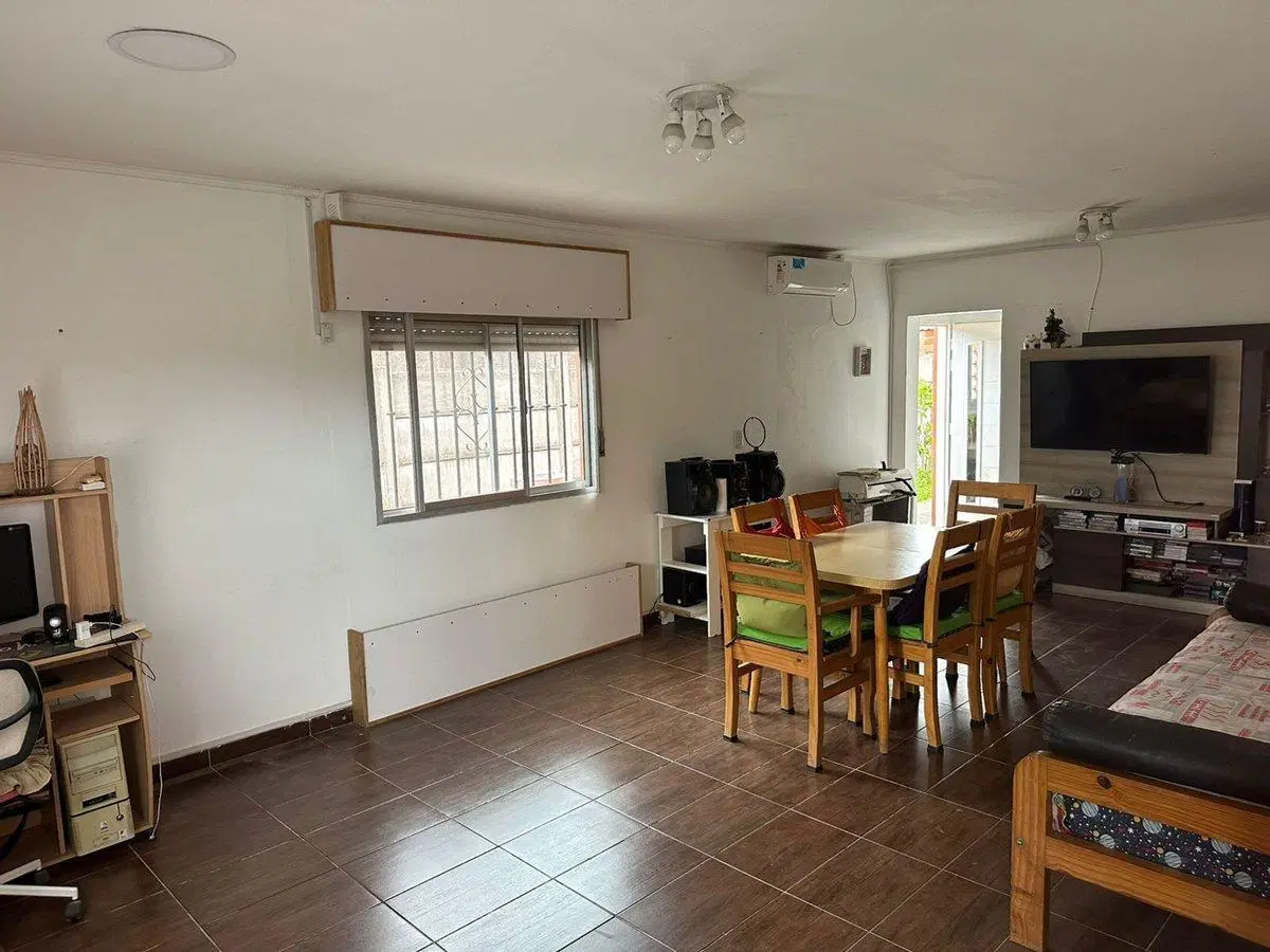 VENTA LOTE 2 CASAS 3 AMB PILETA COCHERA NAVARRO 2