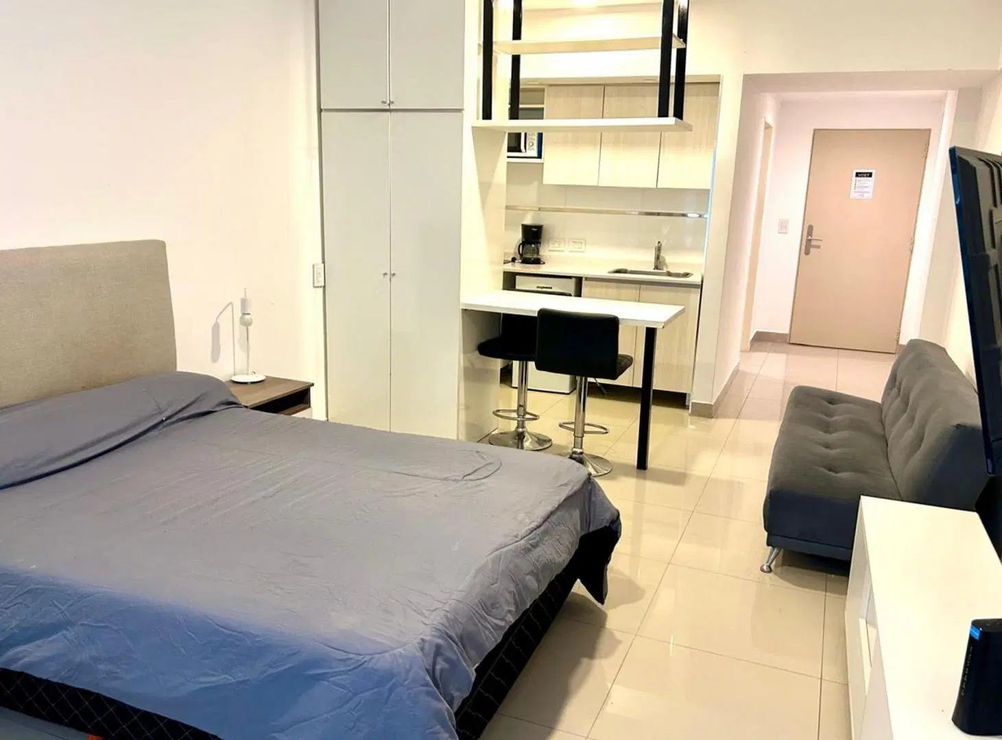 VENTA MONO AMOBLADO CISTERNA MONSERRAT AMENITIES 3