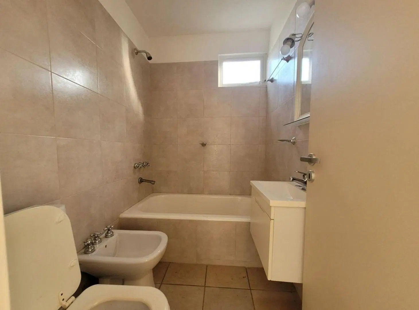 Venta departamento 3 ambientes Ciudad Jardín 2
