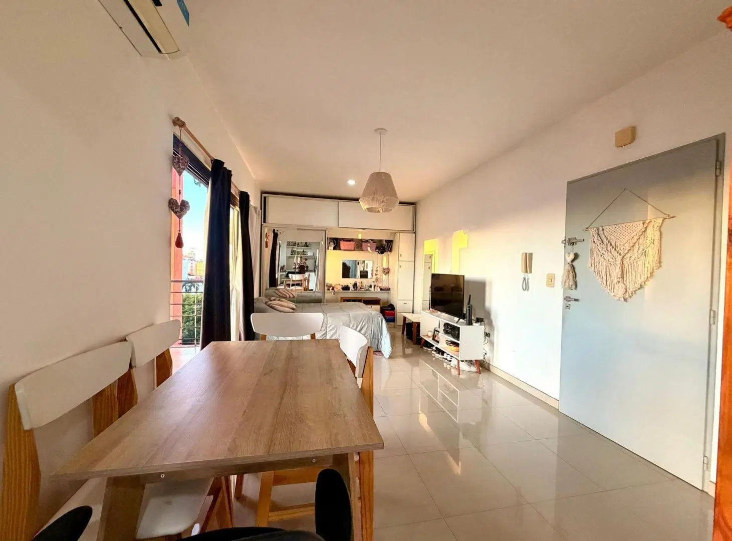 Venta depto monoamiente Monte Castro Vista abierta 5