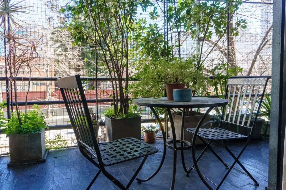 Venta Piso 4 Amb Pque Cente, Dep, Patio y Cochera 3
