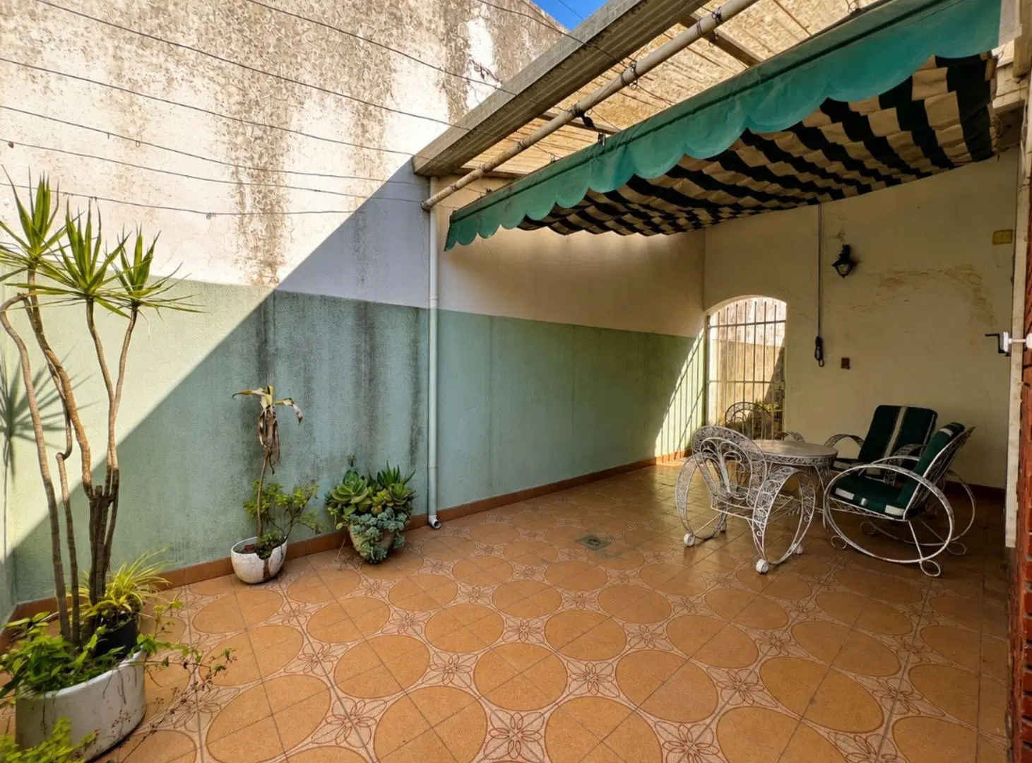 Casa 3 Amb a Refaccionar Amplio Parque MataderosPr 2