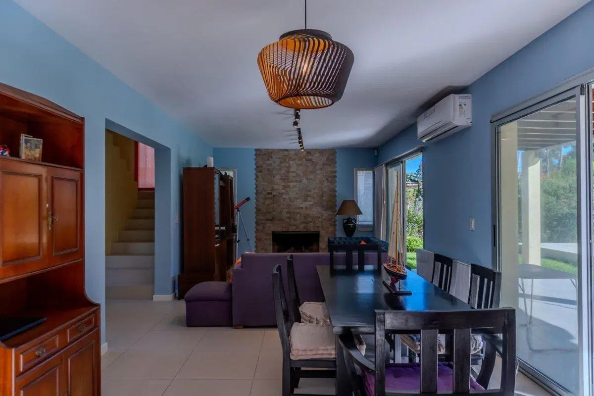 VENTA CASA DE 4 AMBIENTES. BARRIO SANTA CLARA 3