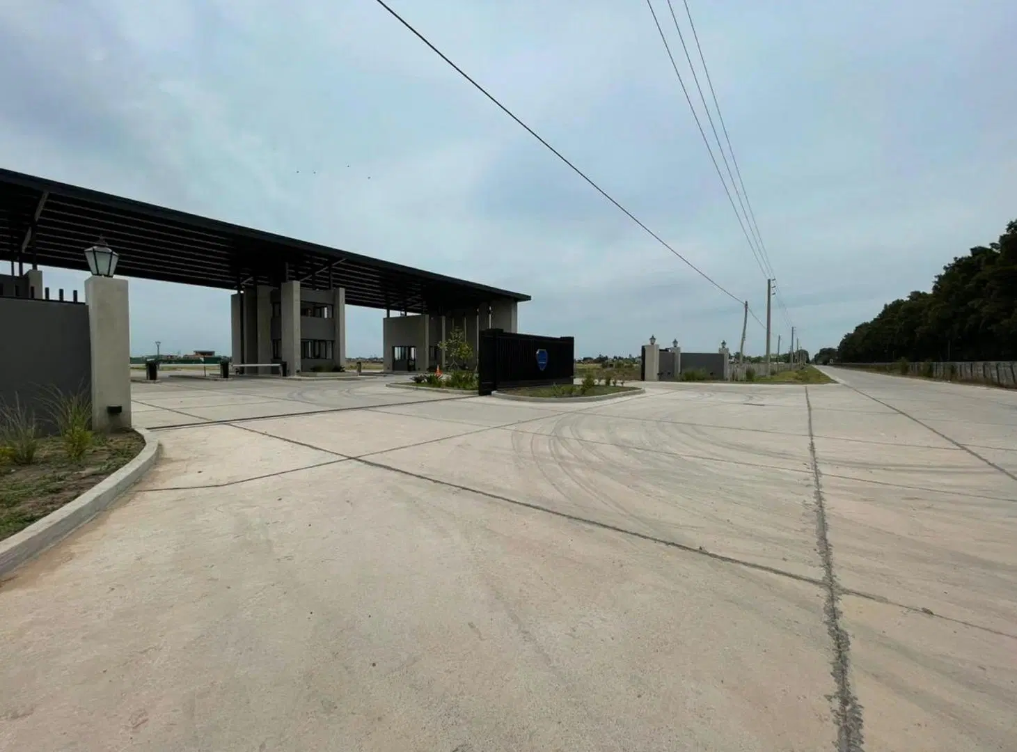 LOTE 700 M2 EN VENTA SAINT THOMAS CHICO- FINANCIA 8