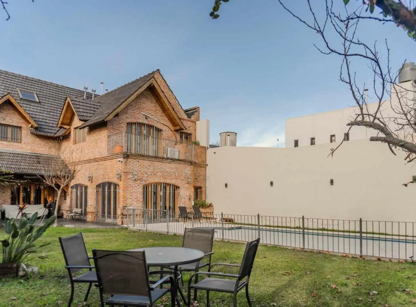 VENTA EXC CASA 7 AMB V. PUEYRREDON PARQUE PISCINA 3