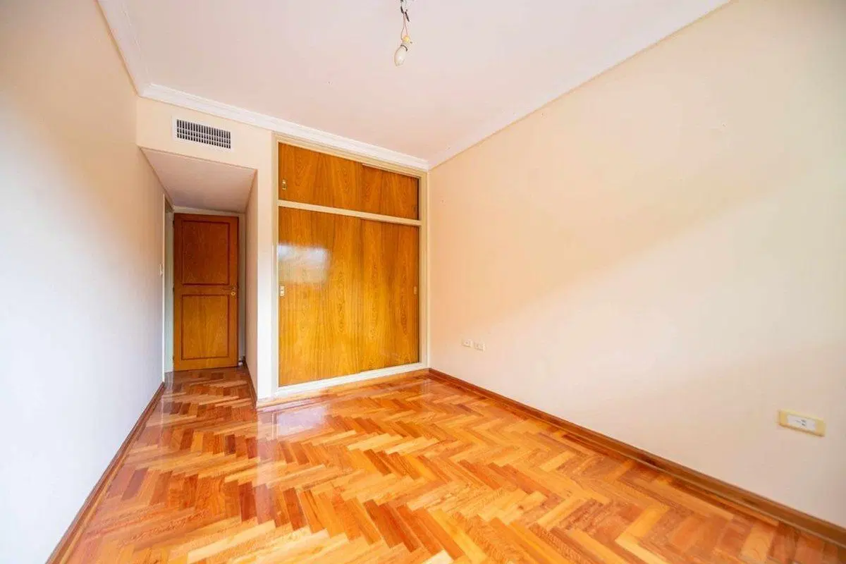 VENTA PISO 4 AMBIENTES COCHERA VILLA DEVOTO 4