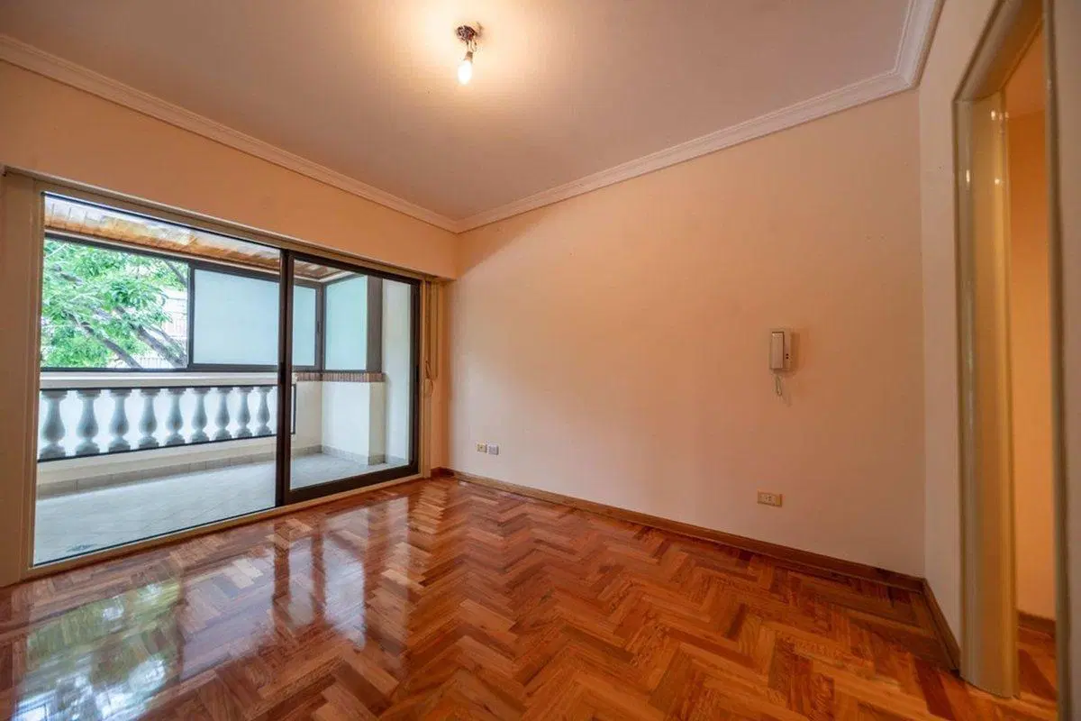 VENTA PISO 4 AMBIENTES COCHERA VILLA DEVOTO 5