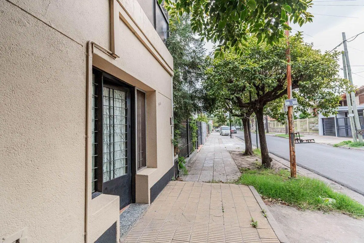 PH 3 AMBIENTES EN VENTA EN RAMOS MEJIA CON TERRAZA 4
