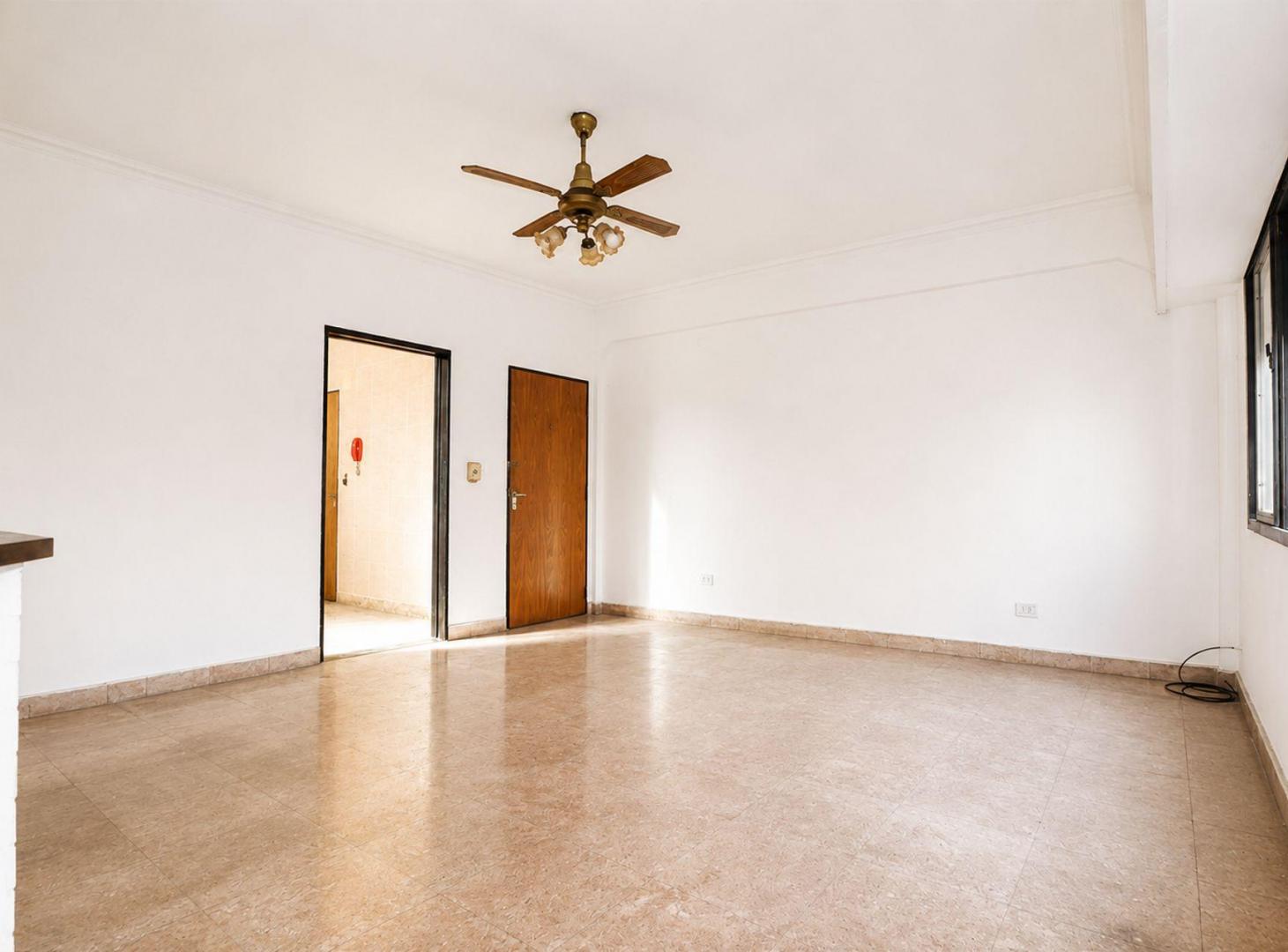 Foto de DEPARTAMENTO 3 AMB EN VENTA EN SAN MARTIN 2 PATIOS, imagen 3