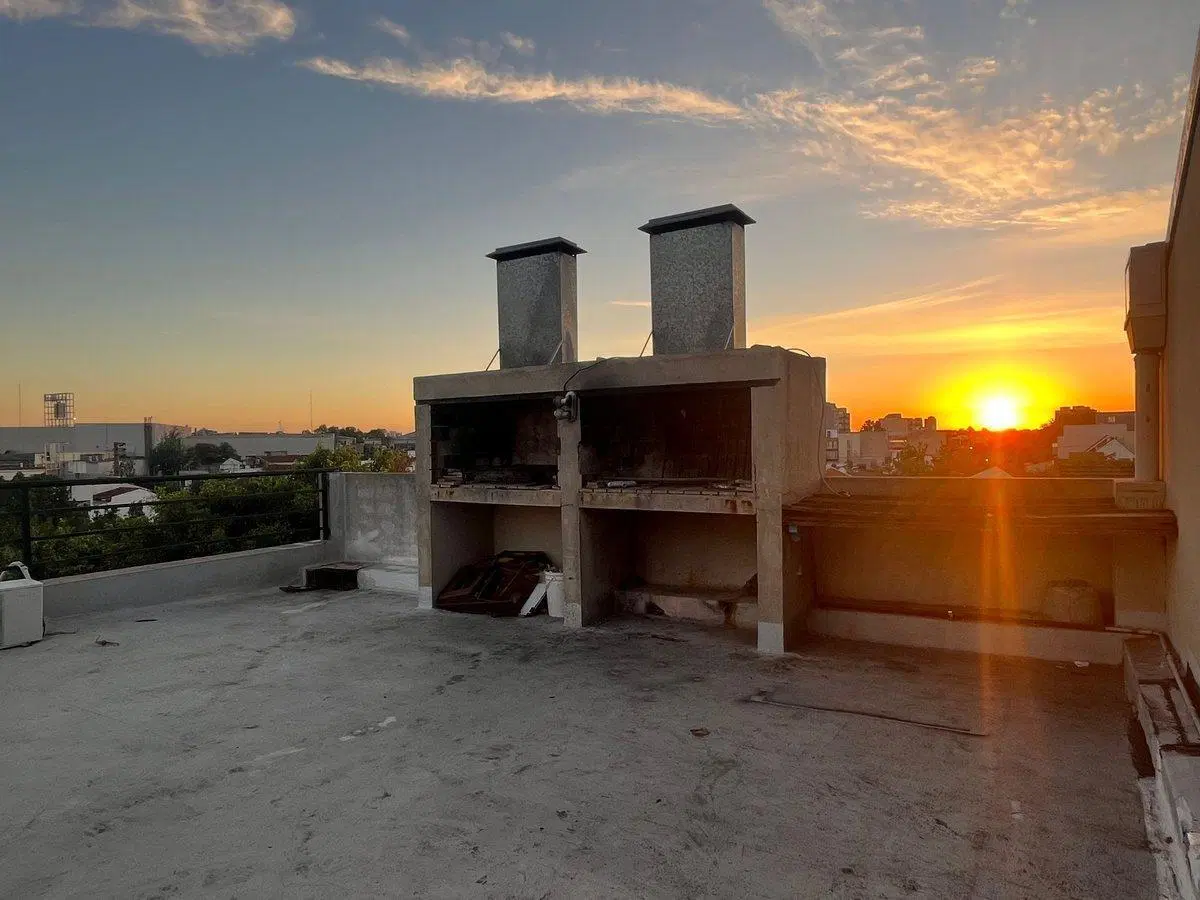 EXCELENTE MONOAMBIENTE EN VENTA VILLA SARMIENTO 2
