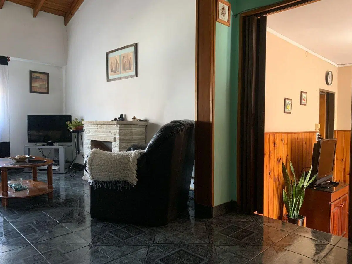 CASA MULTIFLIAR VENTA 6 AMB LUGANO GARAGE- PATIO 8