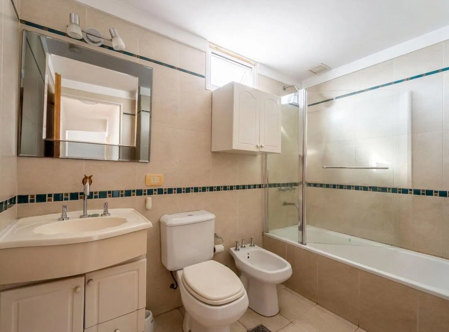 VENTA DEPTO. 3 AMB C/ BALCON CENTRO DE SAN MARTIN 8