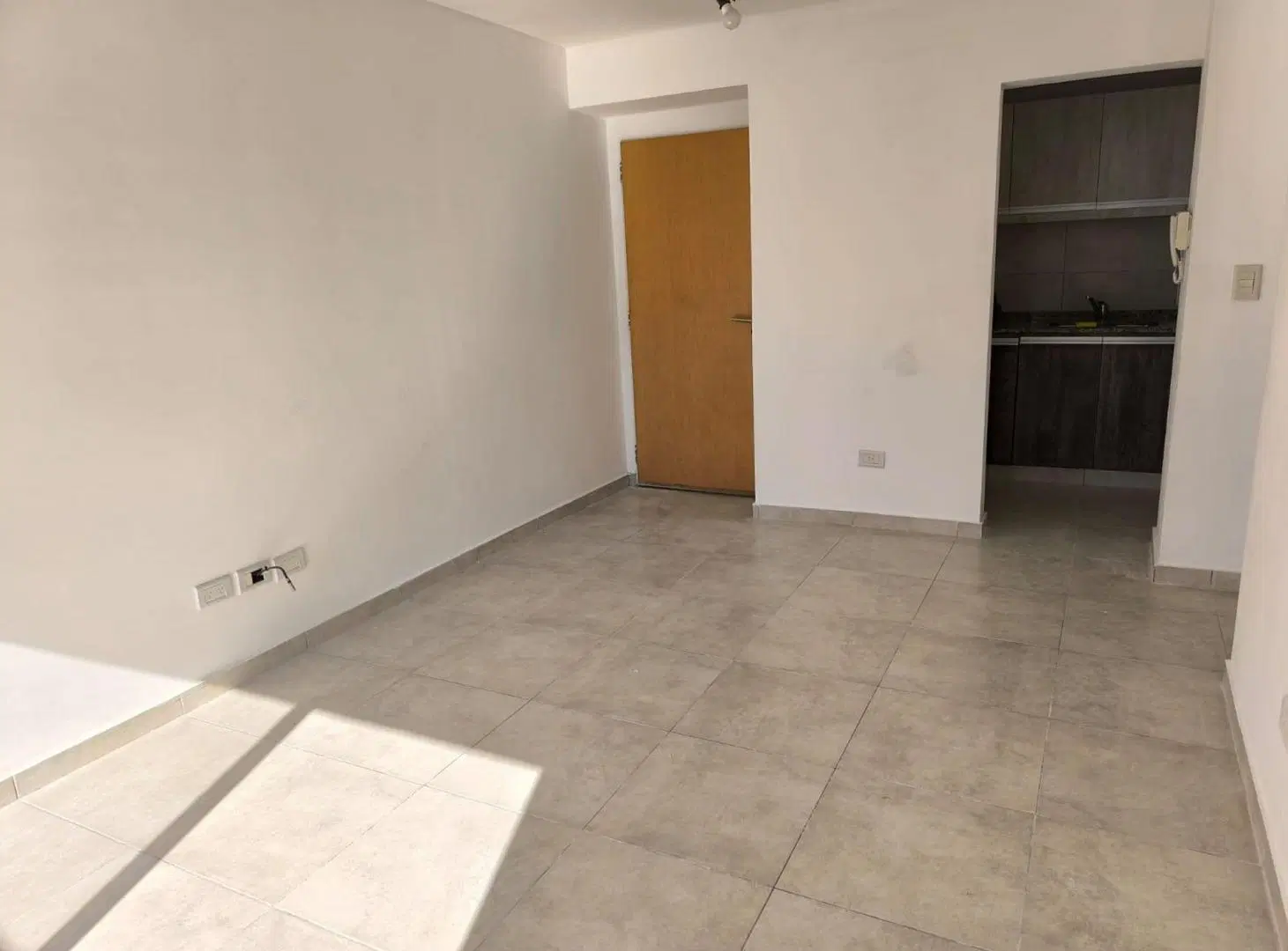 Departamento 2 amb en alquiler Moron - Cochera 2