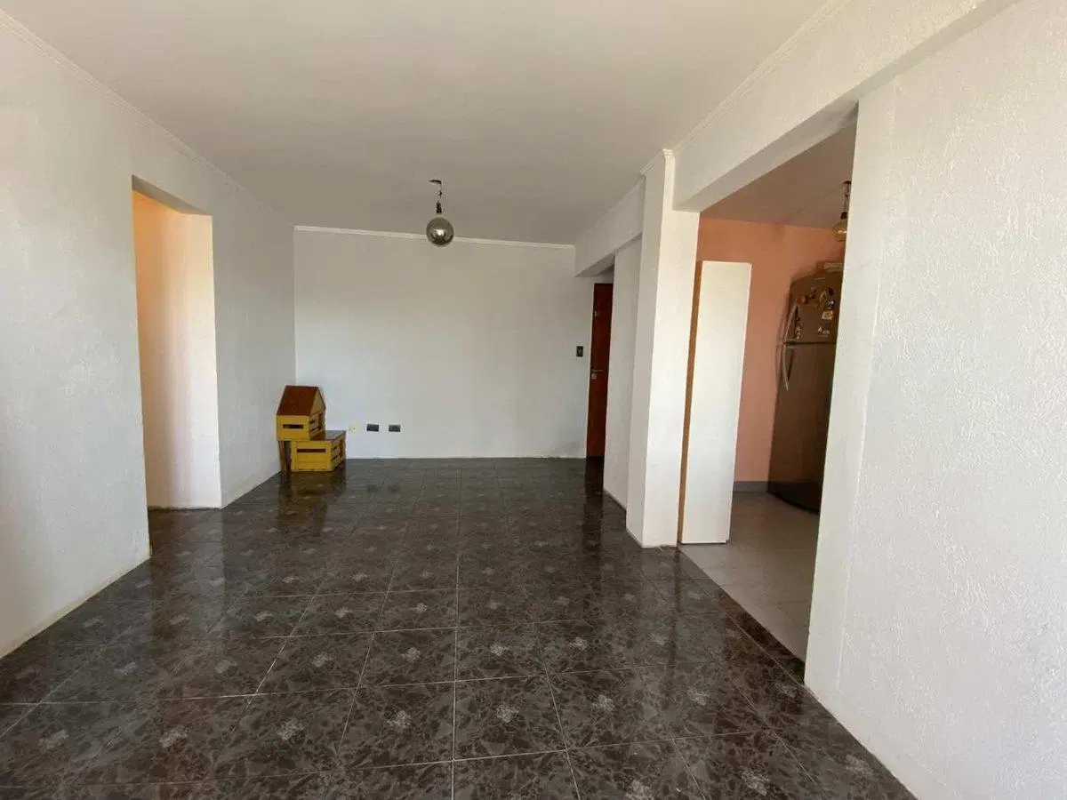 Departamento de 4 ambientes en Venta - Floresta 5