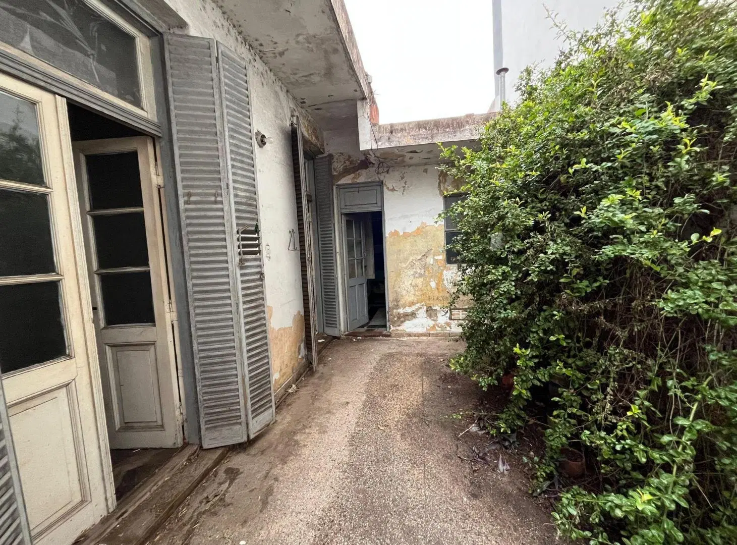VENTA 4 PH EN BLOCK EN MONTECASTRO A REFACCIONAR 8