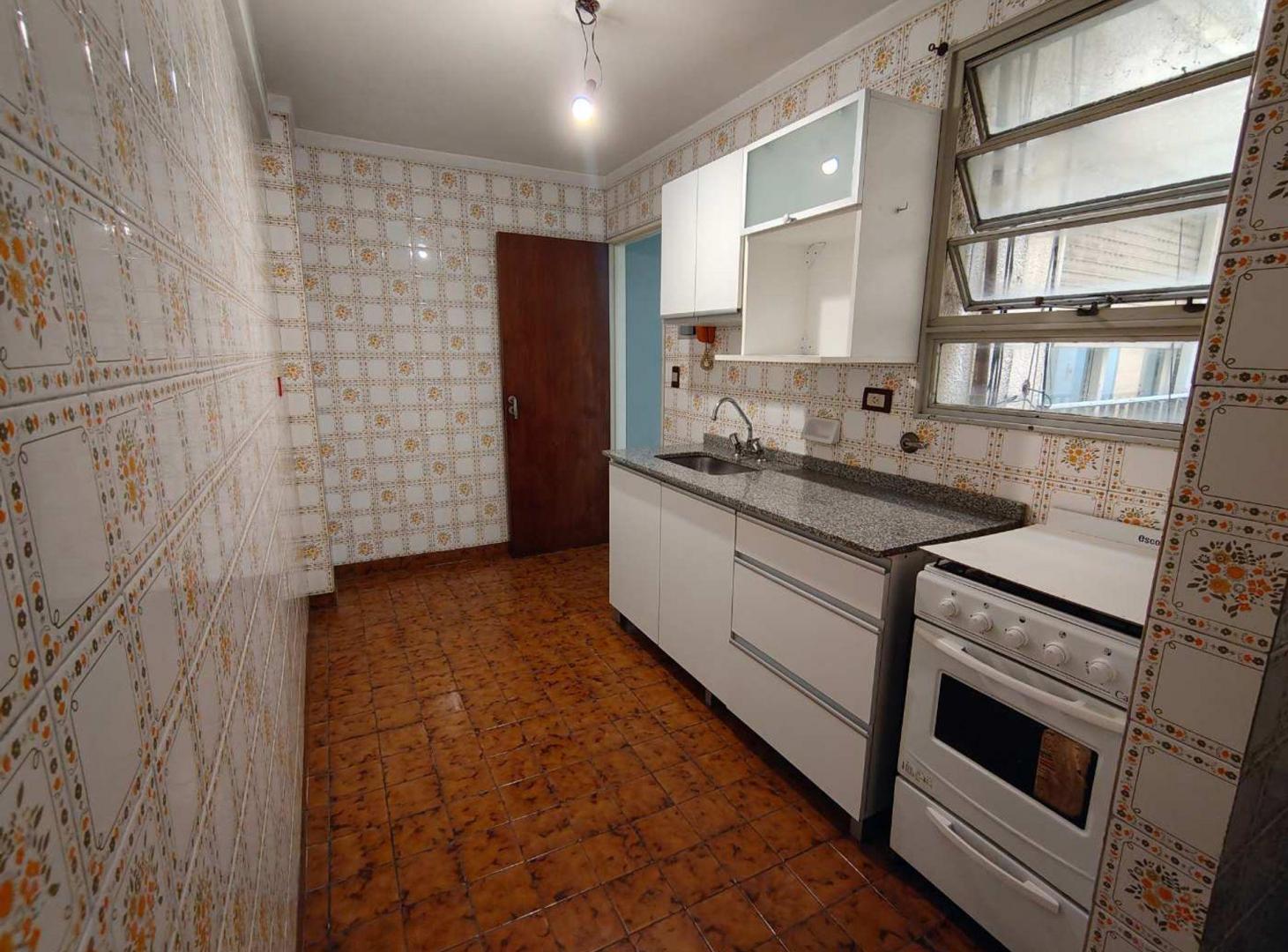 Foto de DEPARTAMENTO 2 AMB EN ALQUILER C/BAULERA RECOLETA, imagen 2