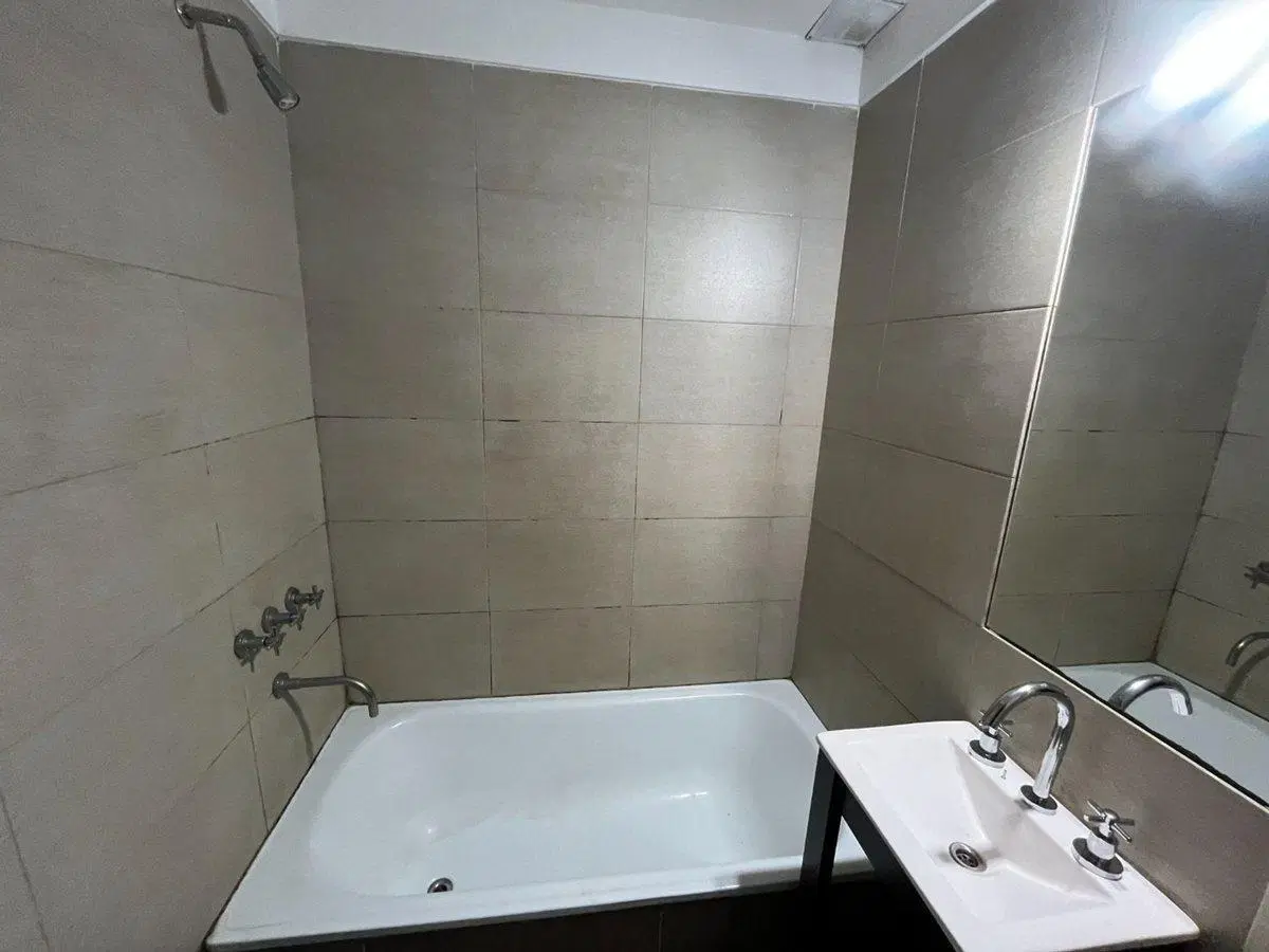 MONOAMBIENTE CON JARDIN EN VENTA, SÁENZ PEÑA 2