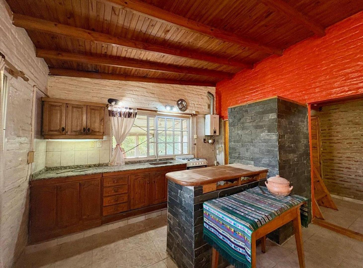 Foto de Venta casa pileta quincho Marcos Paz lote 657 m², imagen 4