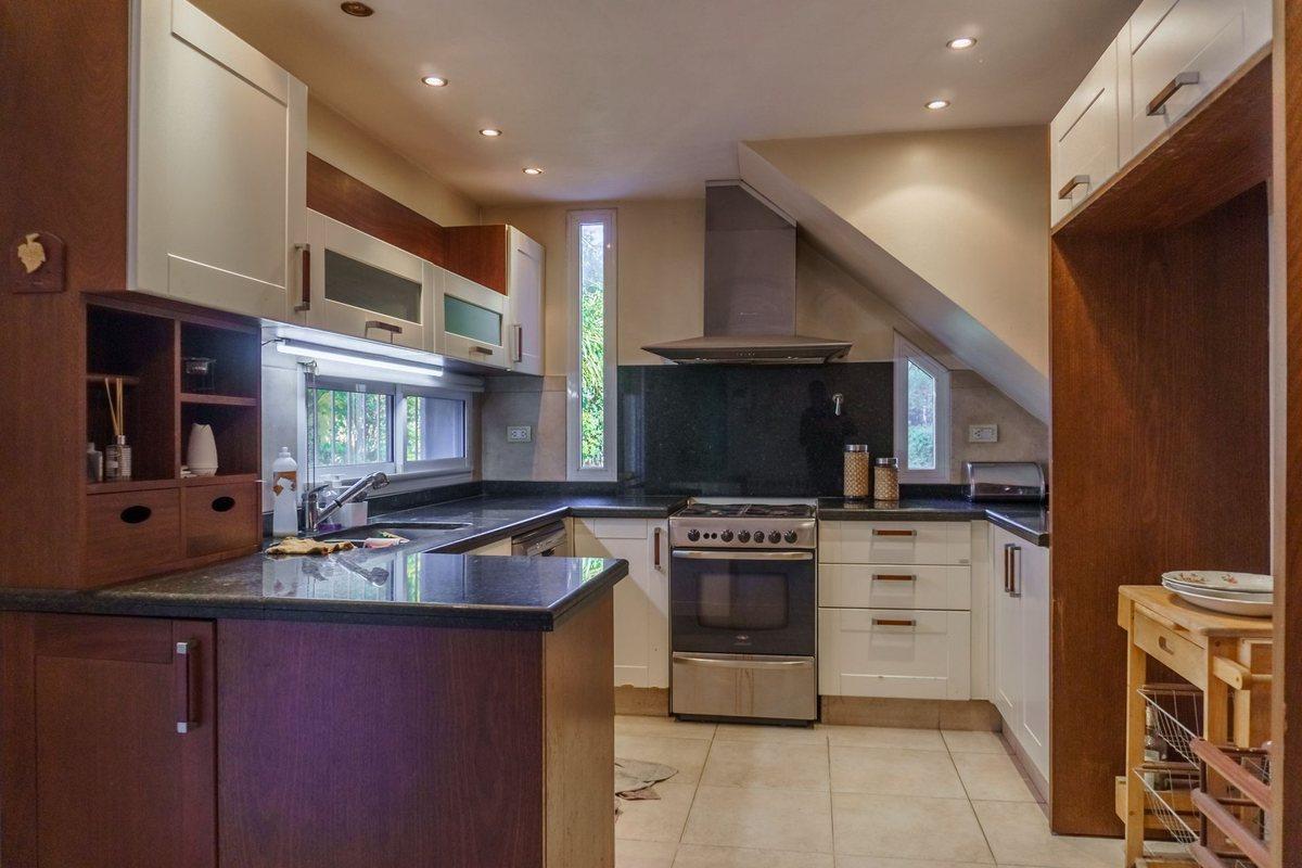 Venta Casa 5 amb Monte Castro con jardín y quincho