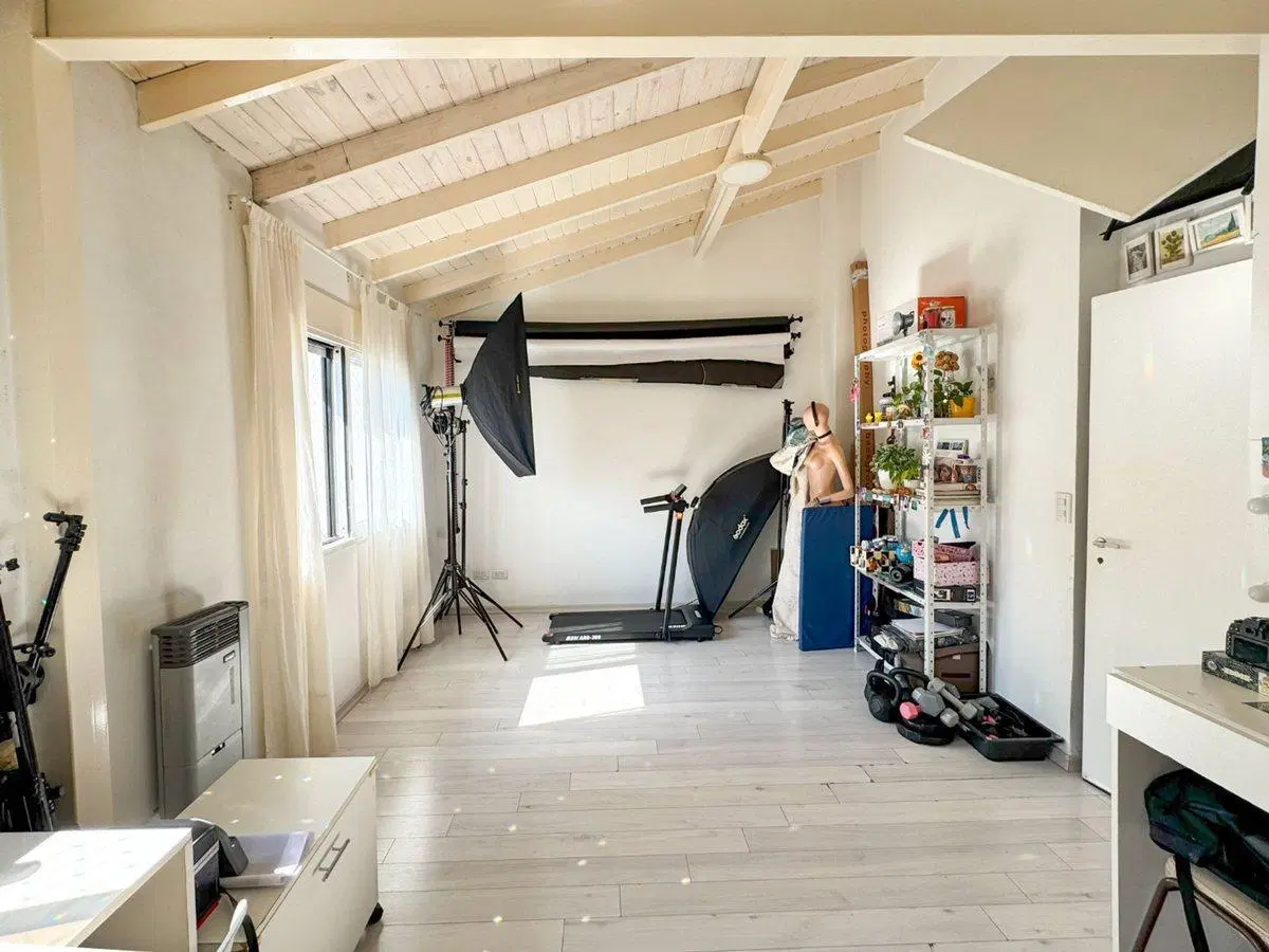VENTA PISO ÚNICO 100mt OLIVOS 2 COCHERAS impecable 4