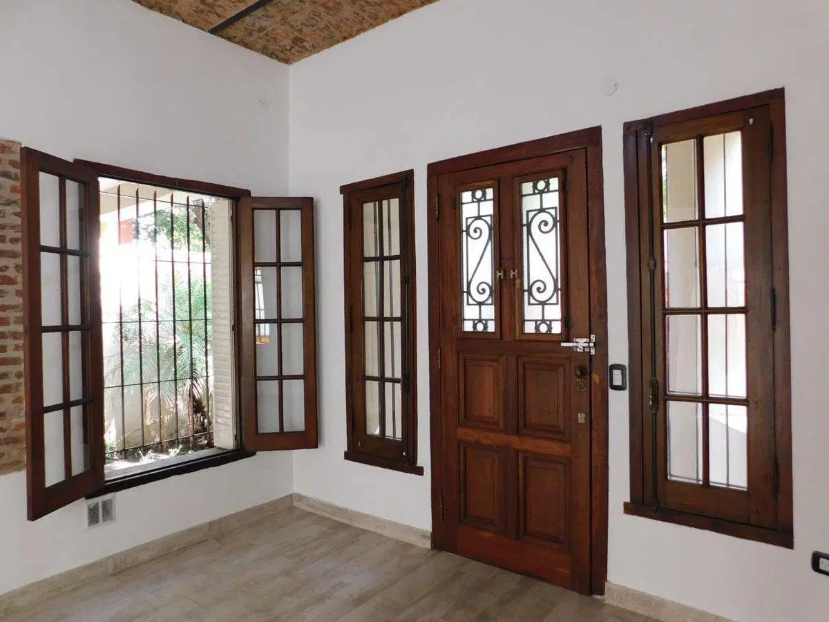 CASA 5 AMB. en venta en Ciudadela. Muy luminosa 4