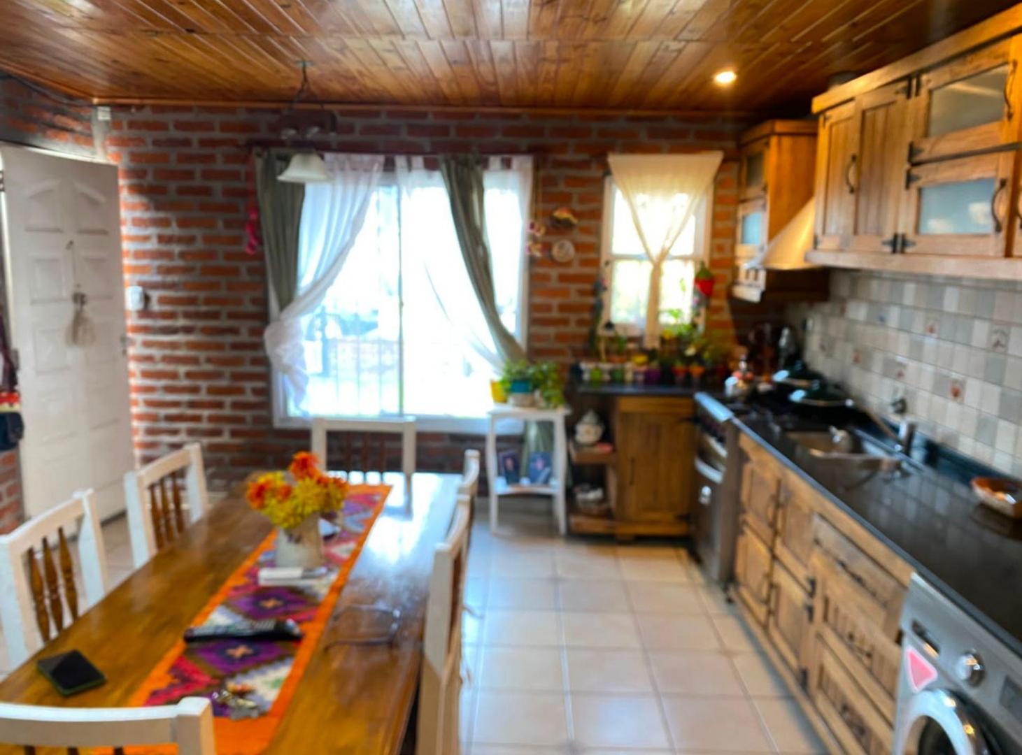 Foto de VENTA CASA LOTE PROPIO ALDO BONZI COCHERA JARDIN, imagen 4