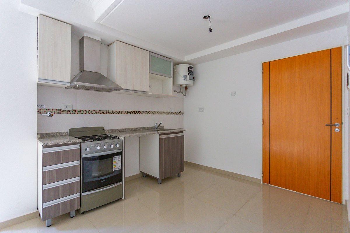 Foto de Dpto 2amb venta Chacabuco balcón/parrilla opc/coch, imagen 2