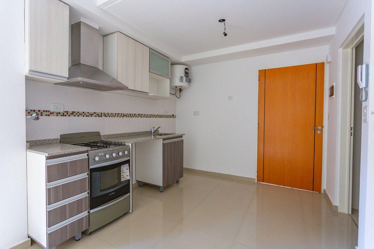 Foto de Dpto 2amb venta Chacabuco balcón/parrilla opc/coch, imagen 1