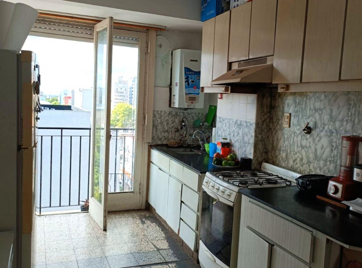 Foto de VENTA DEPTO. O 3 AMB.QUILMES CENTRO CON RENTA, imagen 5