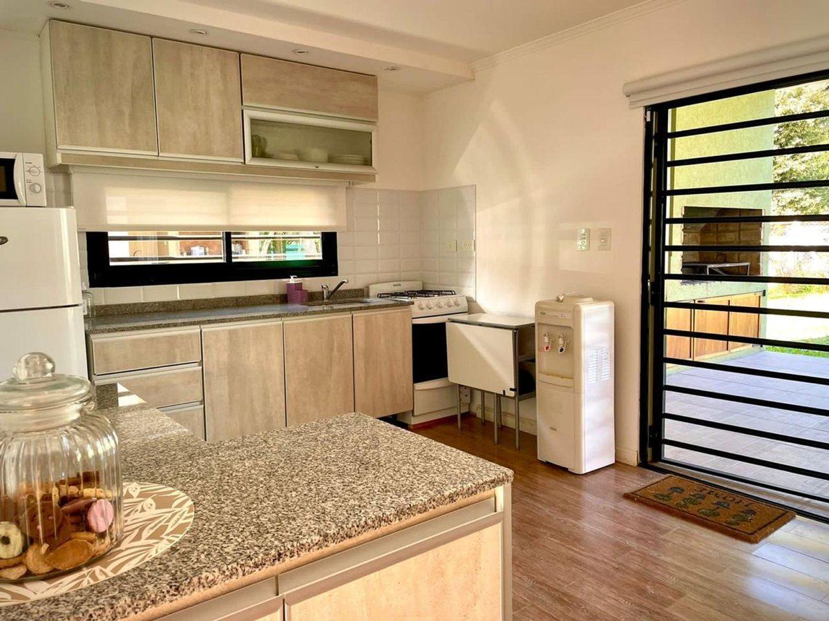 Foto de Vta de Casa 3 amb, pileta, parrilla y Jardín, imagen 5