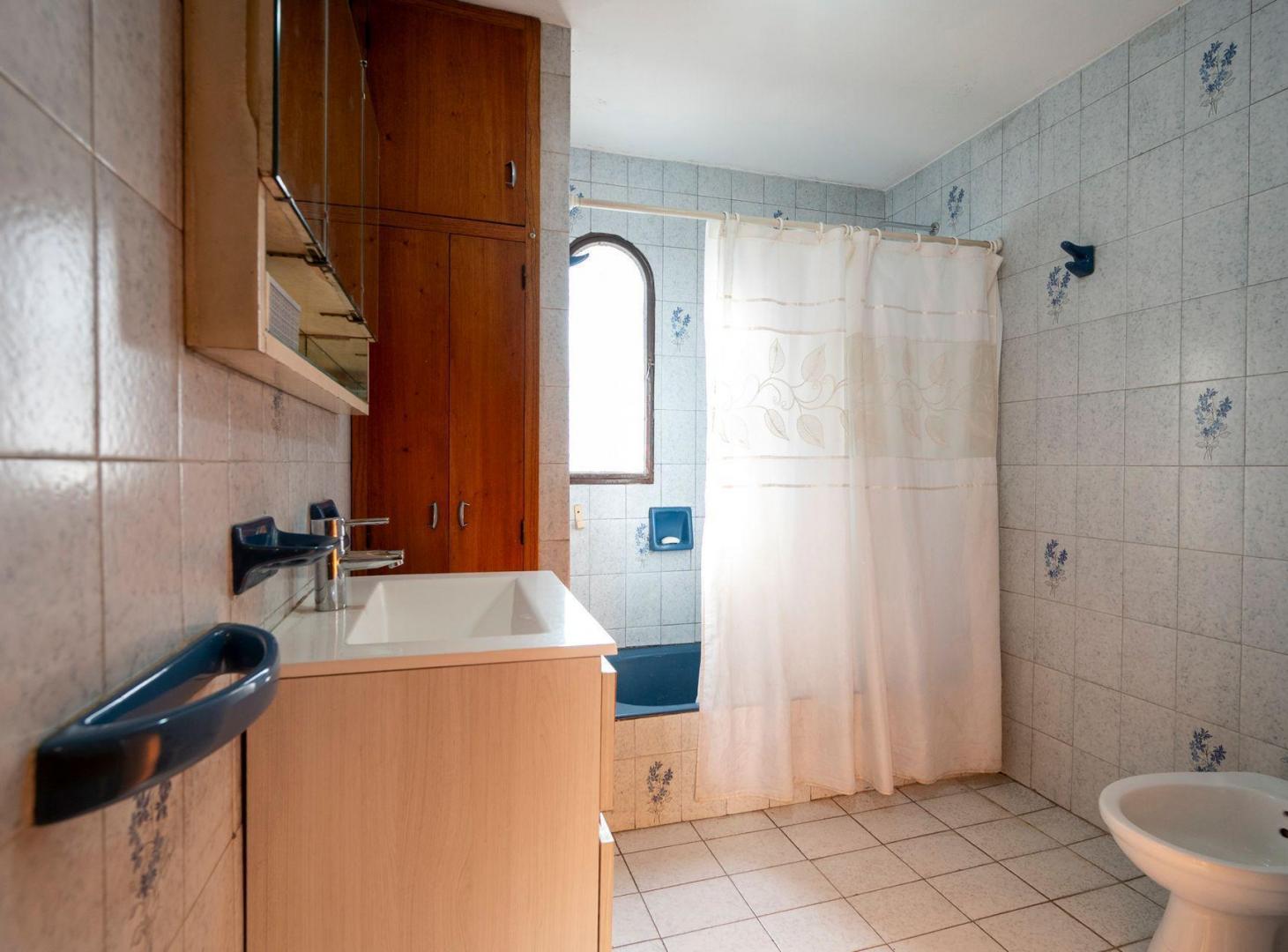 Foto de Venta Casa 3 Amb, Escritorio, Patio y Terraza, imagen 3