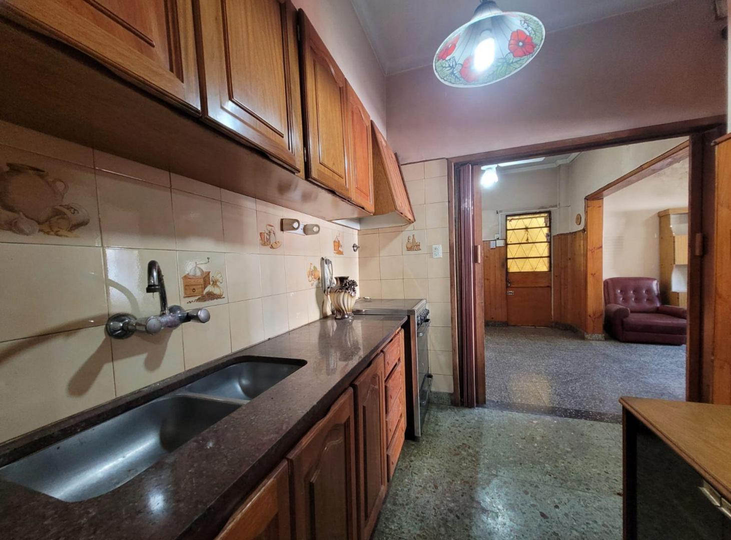 Foto de Venta casa multifamiliar Lote Terreno propio 249M, imagen 4