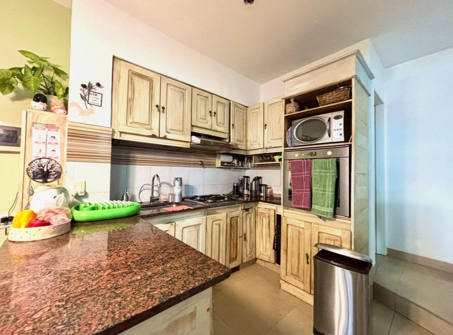 Foto de Venta PH 4 AMBIENTES CON DEPENDENCIA EN DEVOTO, imagen 3